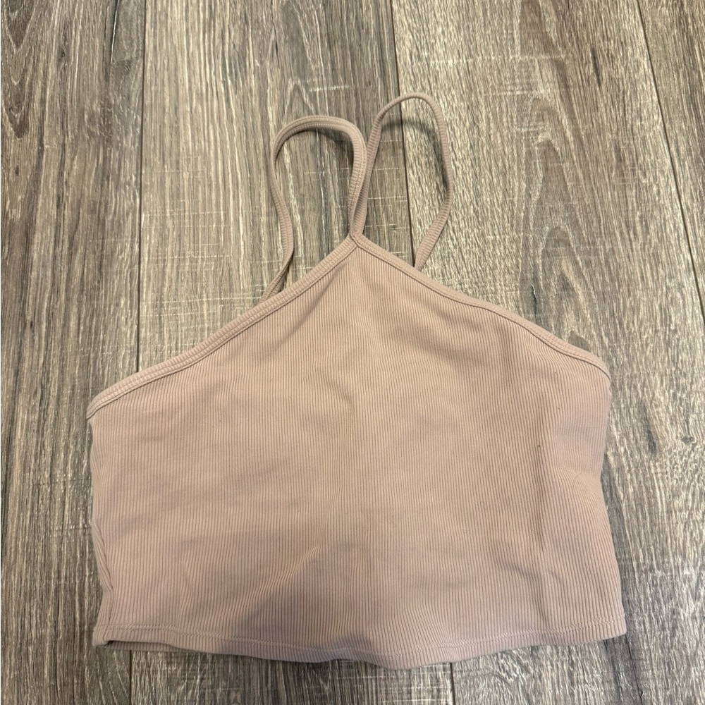 ALO Yoga Ribbed Crop Top in Nude Taupe